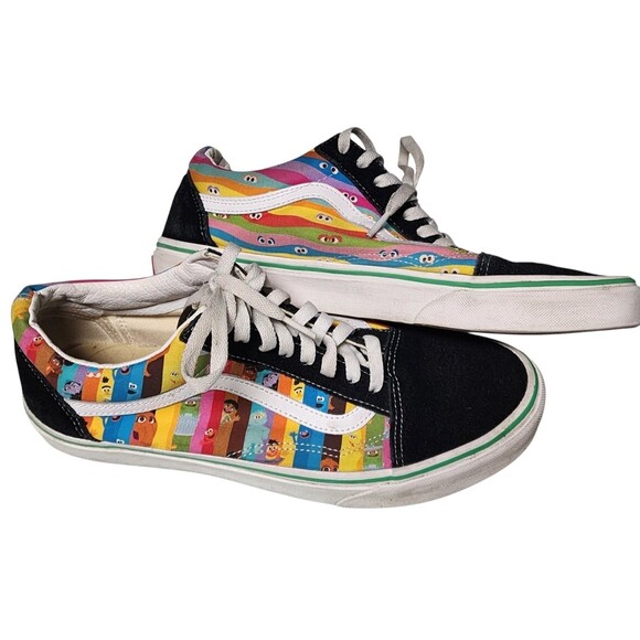 VANS Other - VANS Sesame Street Old Skool 'Rainbow Stripes' Low Top Size Mens 10